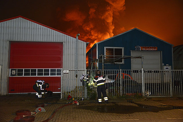 2013/300/GB 20131203 010 Zeer grote brand de Heining.jpg